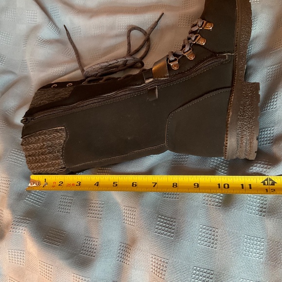 Rice Maker Women’s Zip Lace Boots Black Sz 41 (8) Faux Suede Knit Detail - Picture 11 of 11